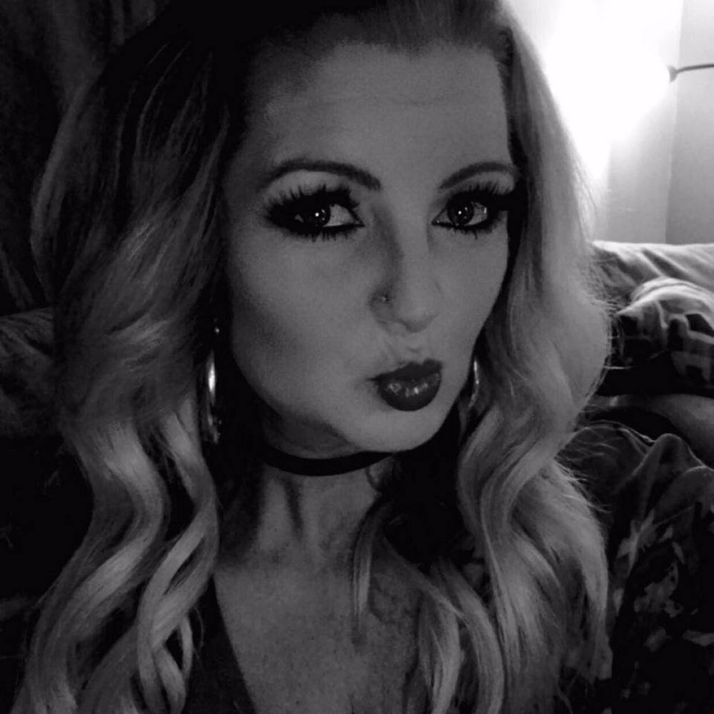 Meet your Posher, Lynnette